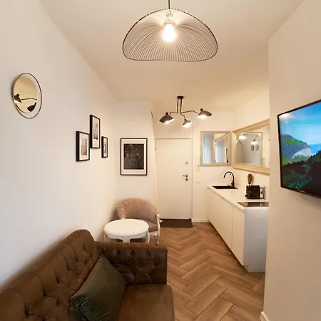 Wawahome Old Town شقة