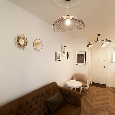 Wawahome Old Town وارسو